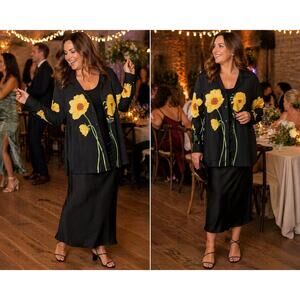 SAGHARBOR Black Floral Blouse Sz 16 Yellow Poppy Print Button Wedding Guest Top